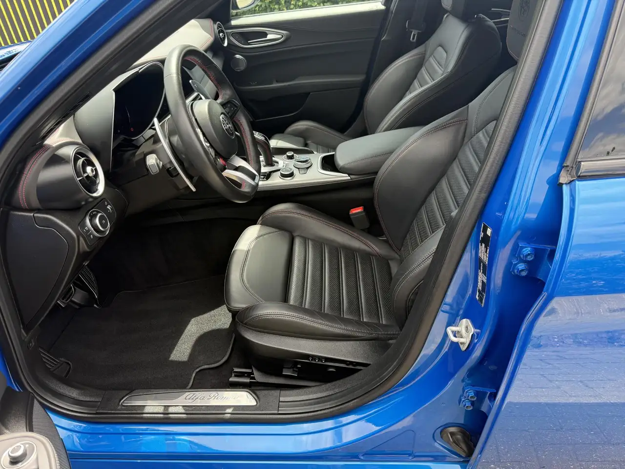 Alfa Romeo Giulia 2023