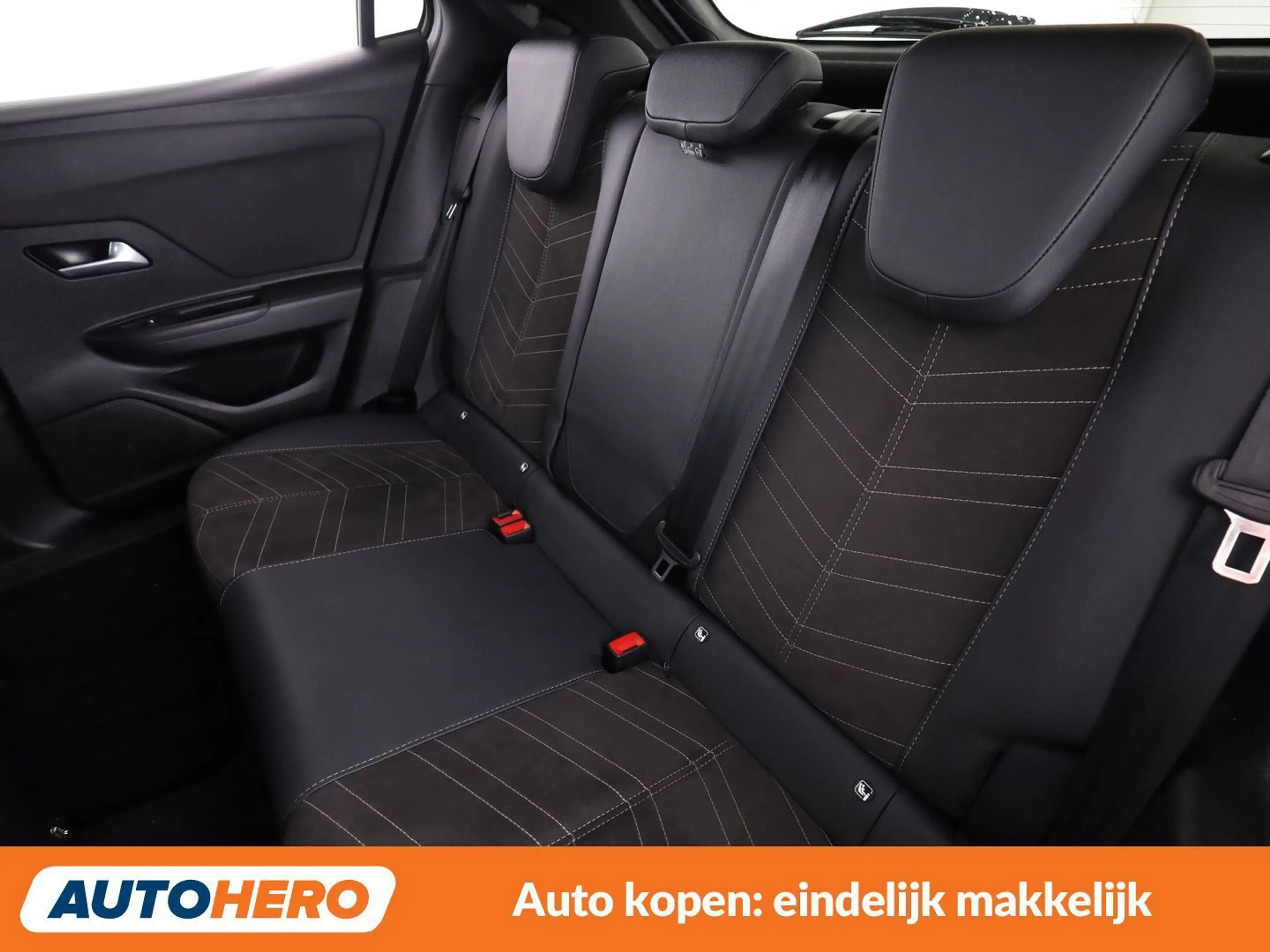 Opel Mokka X 1.2 Turbo Ultimate — photo 14