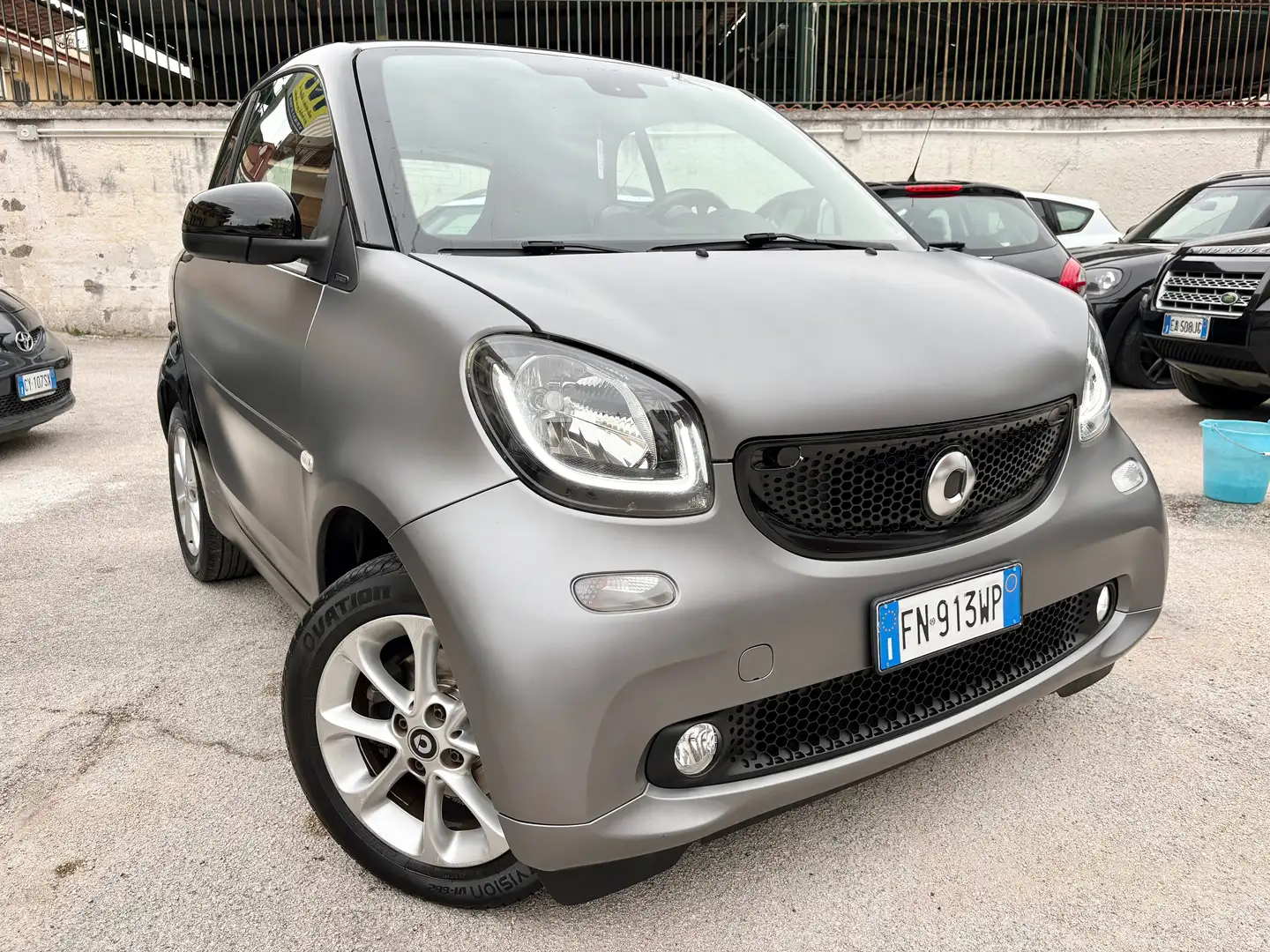 smart forTwo Fortwo 1.0 Solidblack 71cv twinamic - 1