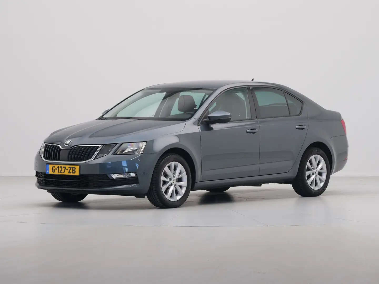Skoda Octavia 1.0 TSI 115pk Greentech Ambition Business Navigati Grijs - 2