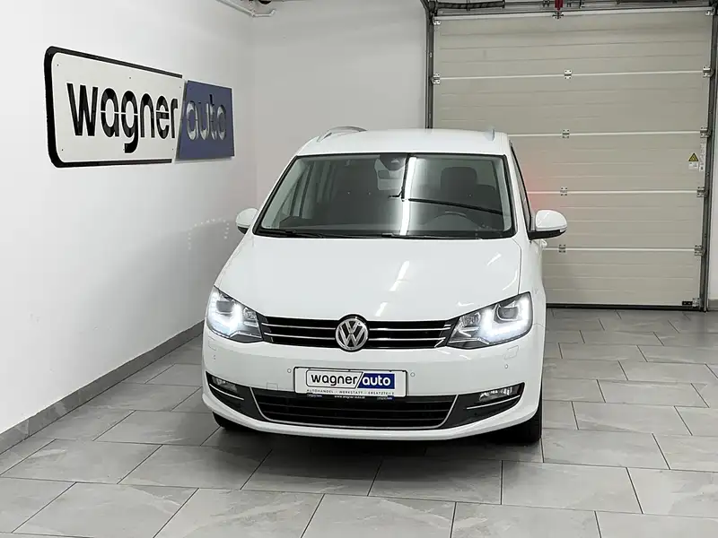 VOLKSWAGEN Sharan