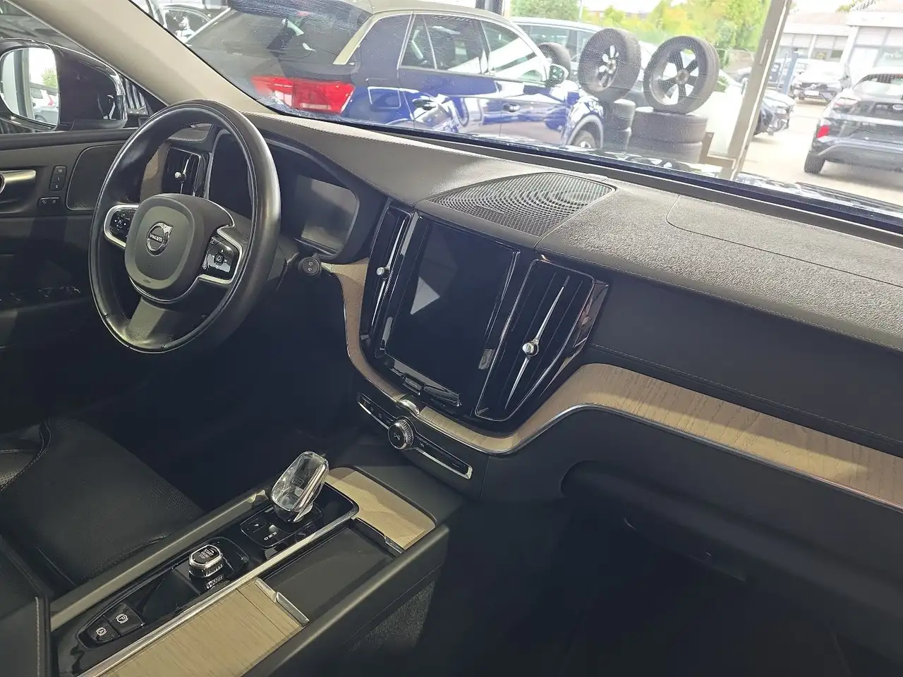 Volvo XC60 B5 Inscription ACC Sitzbelüftung 360° Pano, миниатюра 12