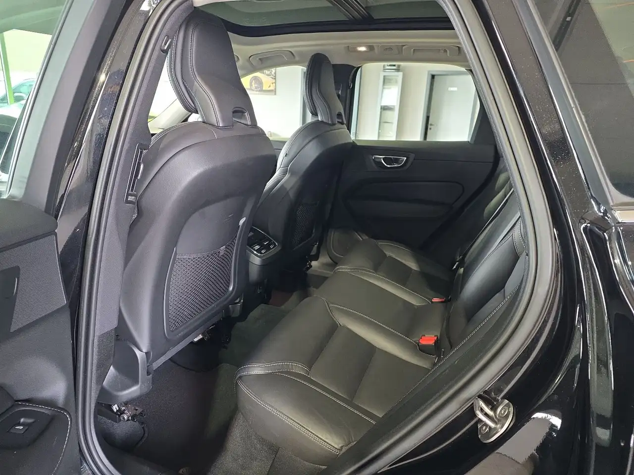 Volvo XC60 B5 Inscription ACC Sitzbelüftung 360° Pano, миниатюра 16
