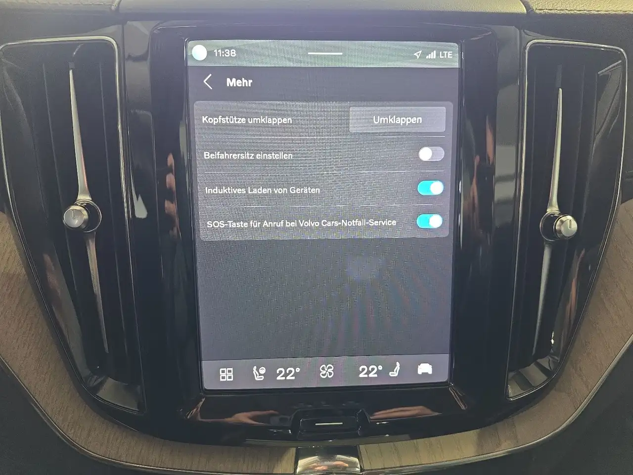 Volvo XC60 B5 Inscription ACC Sitzbelüftung 360° Pano, миниатюра 29