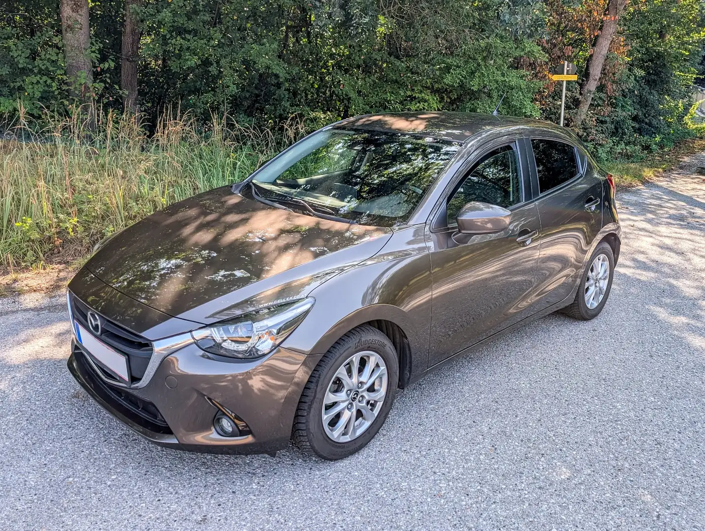 Mazda 2 Mazda 2 G90 Revolution Revolution Braun - 1