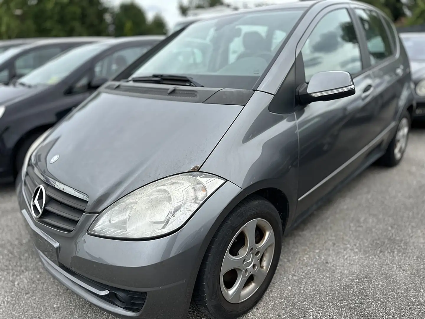 Mercedes-Benz A 160 BlueEfficiency Gris - 1