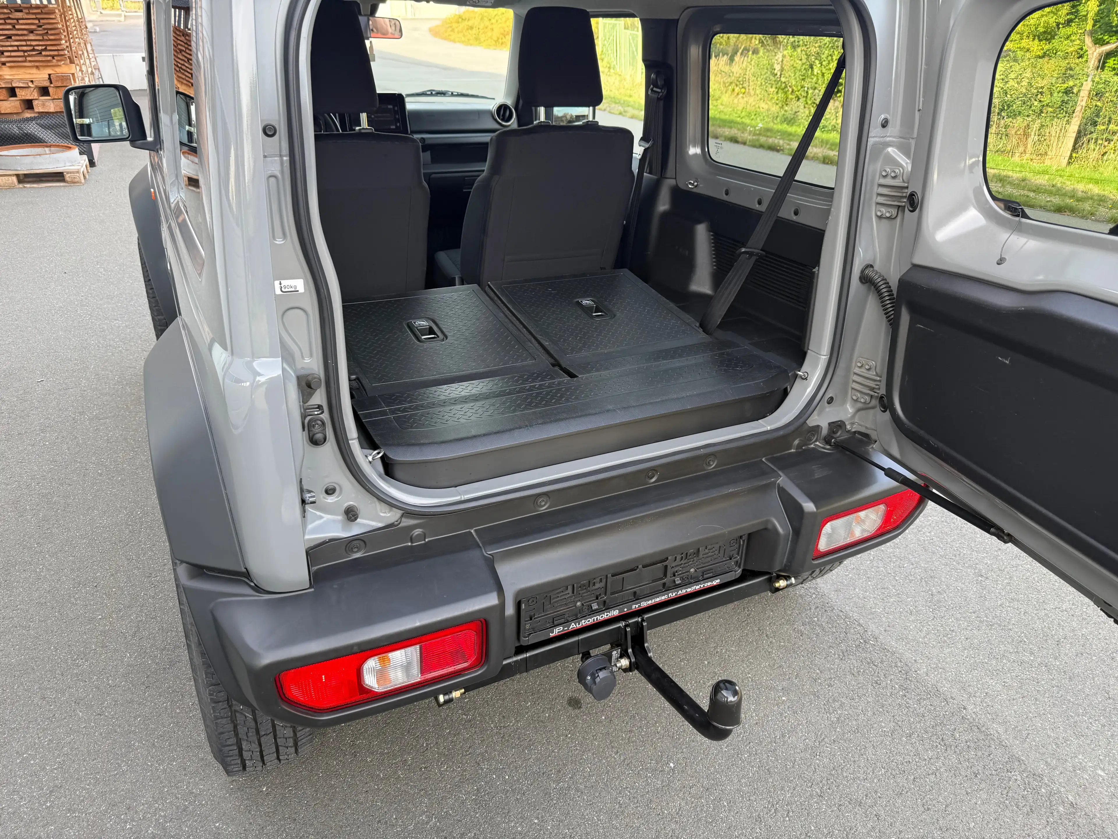 Suzuki Jimny Jimny 1.5 ALLGRIP Comfort+ LED AHK 4x4 GJ 4 Sitze — photo 10