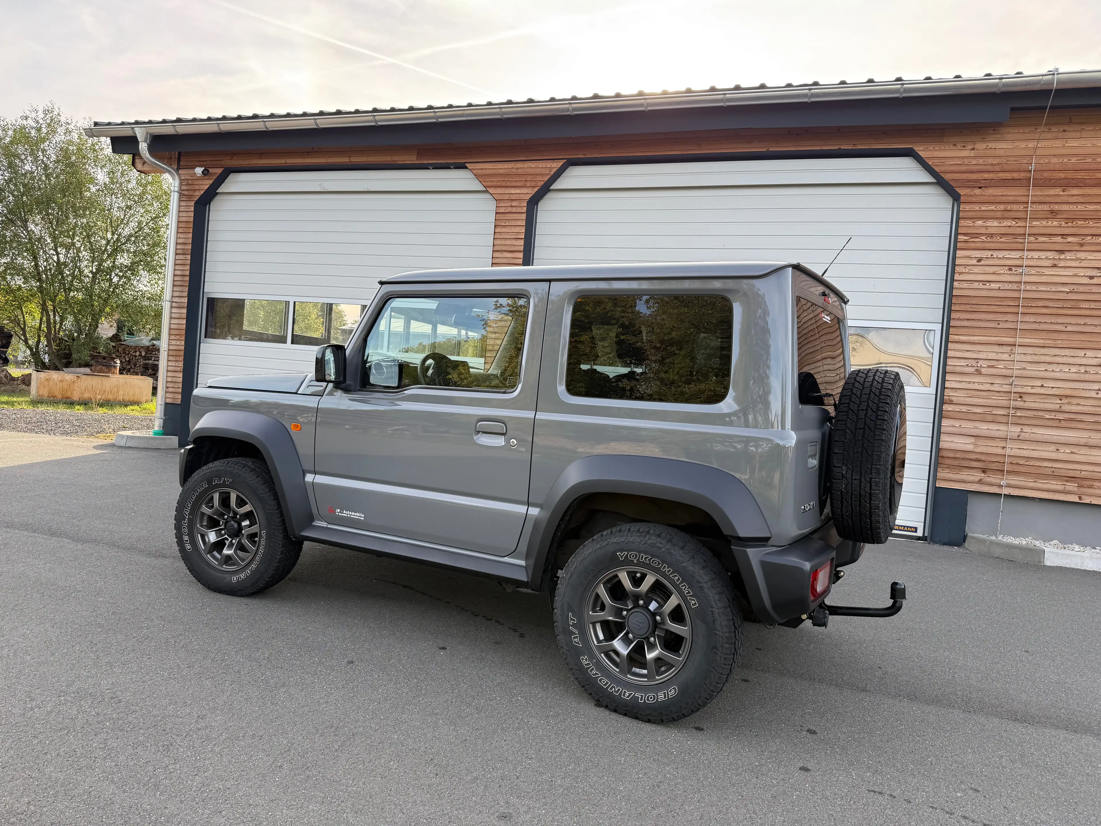 Suzuki Jimny Jimny 1.5 ALLGRIP Comfort+ LED AHK 4x4 GJ 4 Sitze — photo 3