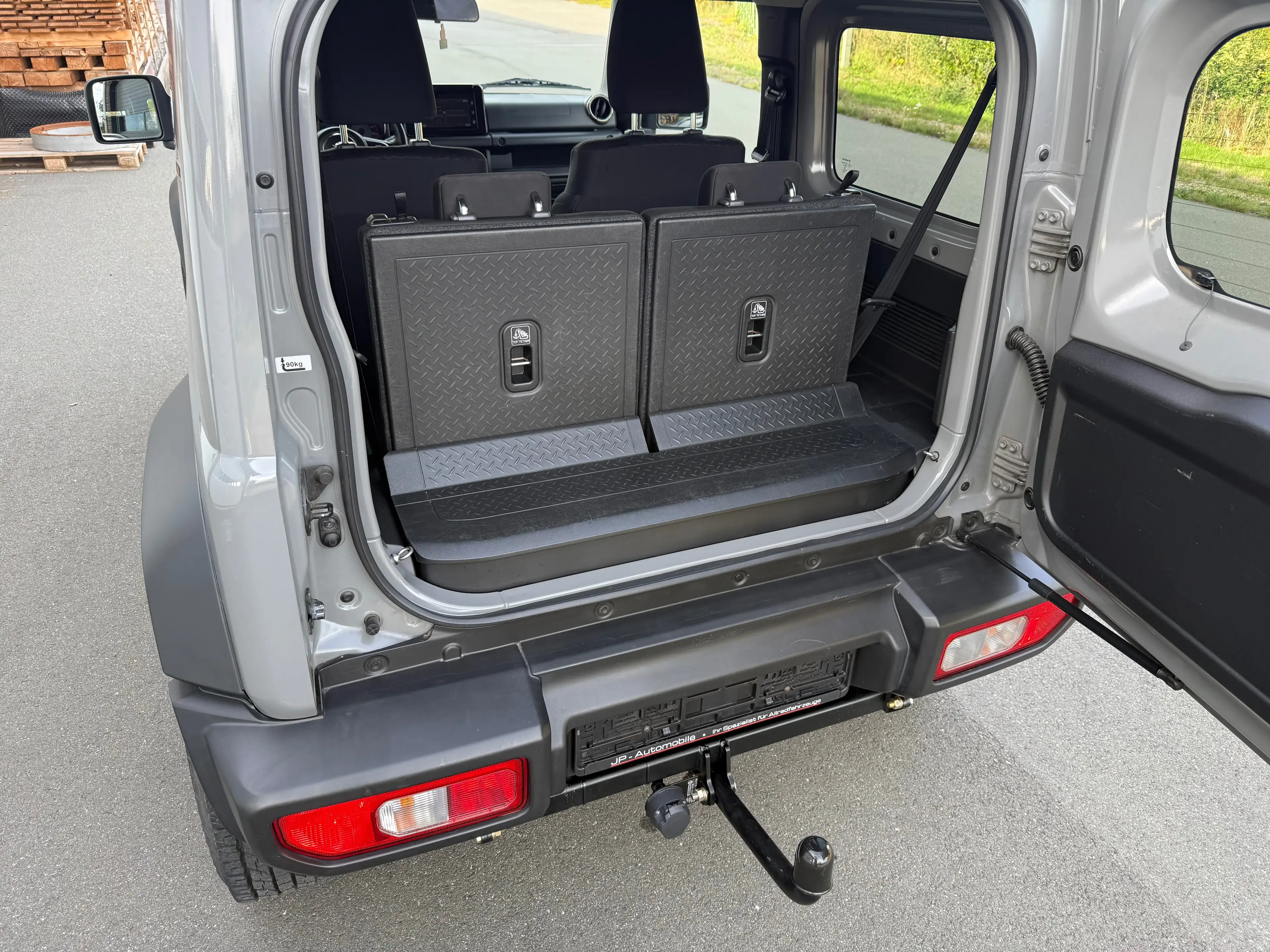 Suzuki Jimny Jimny 1.5 ALLGRIP Comfort+ LED AHK 4x4 GJ 4 Sitze — photo 9