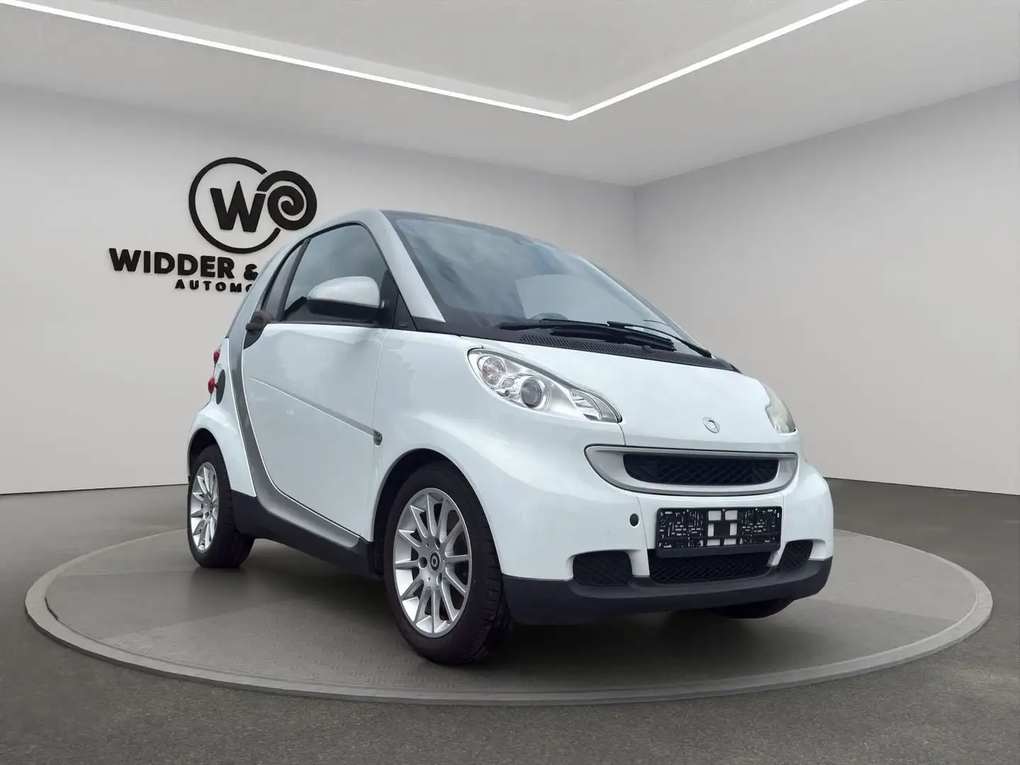 smart forTwo 1.0 MHD AUTOMATIK/PANO/KLIMA/ALU/S-HEFT Ezüst - 2