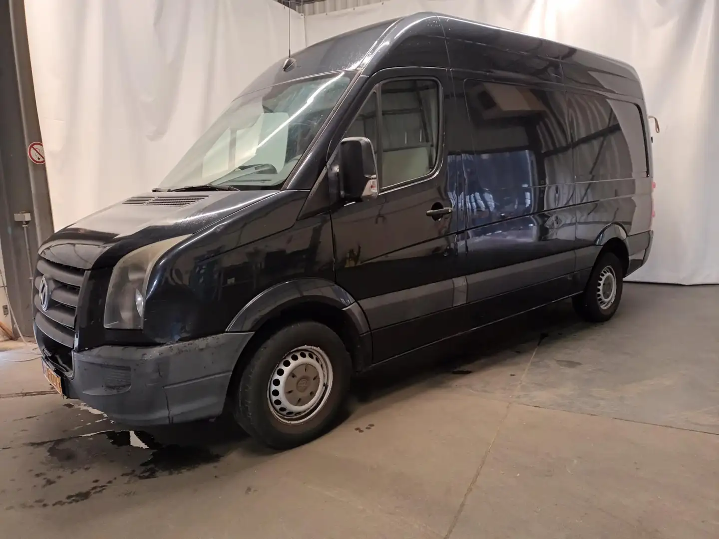 Volkswagen Crafter 35 2.5 TDI L2H2 EXPORT!! Black - 2