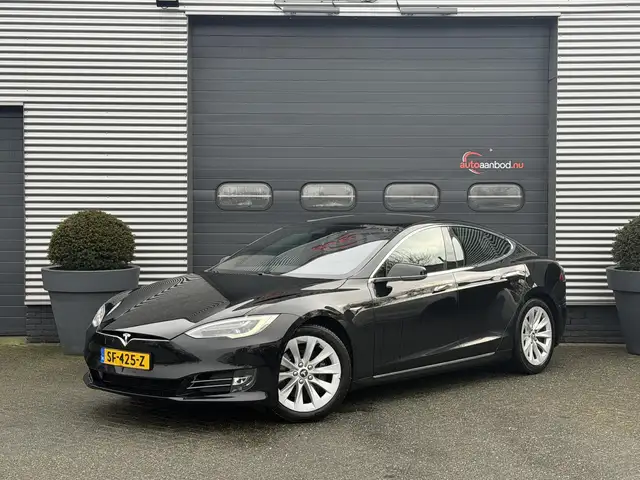 Tesla Model S 75D Base | Plaid Stuur | Auto Pilot | Panoramadak