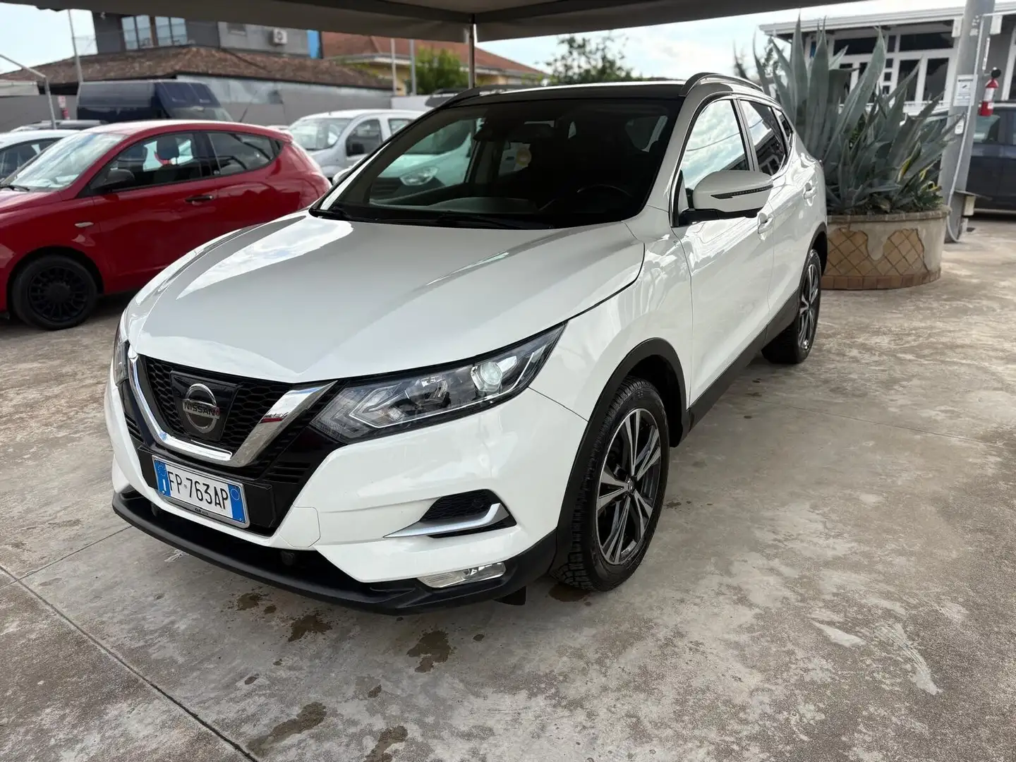 Nissan Qashqai Qashqai 1.6 dCi 2WD XTronic Tekna Blanc - 2