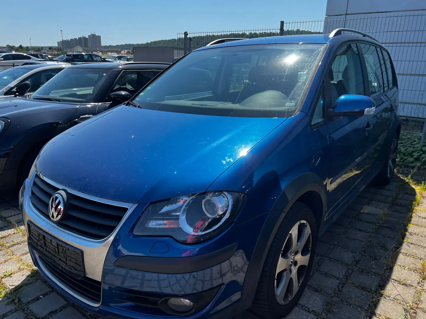 Volkswagen Cross Touran CrossTouran Modrá - 1