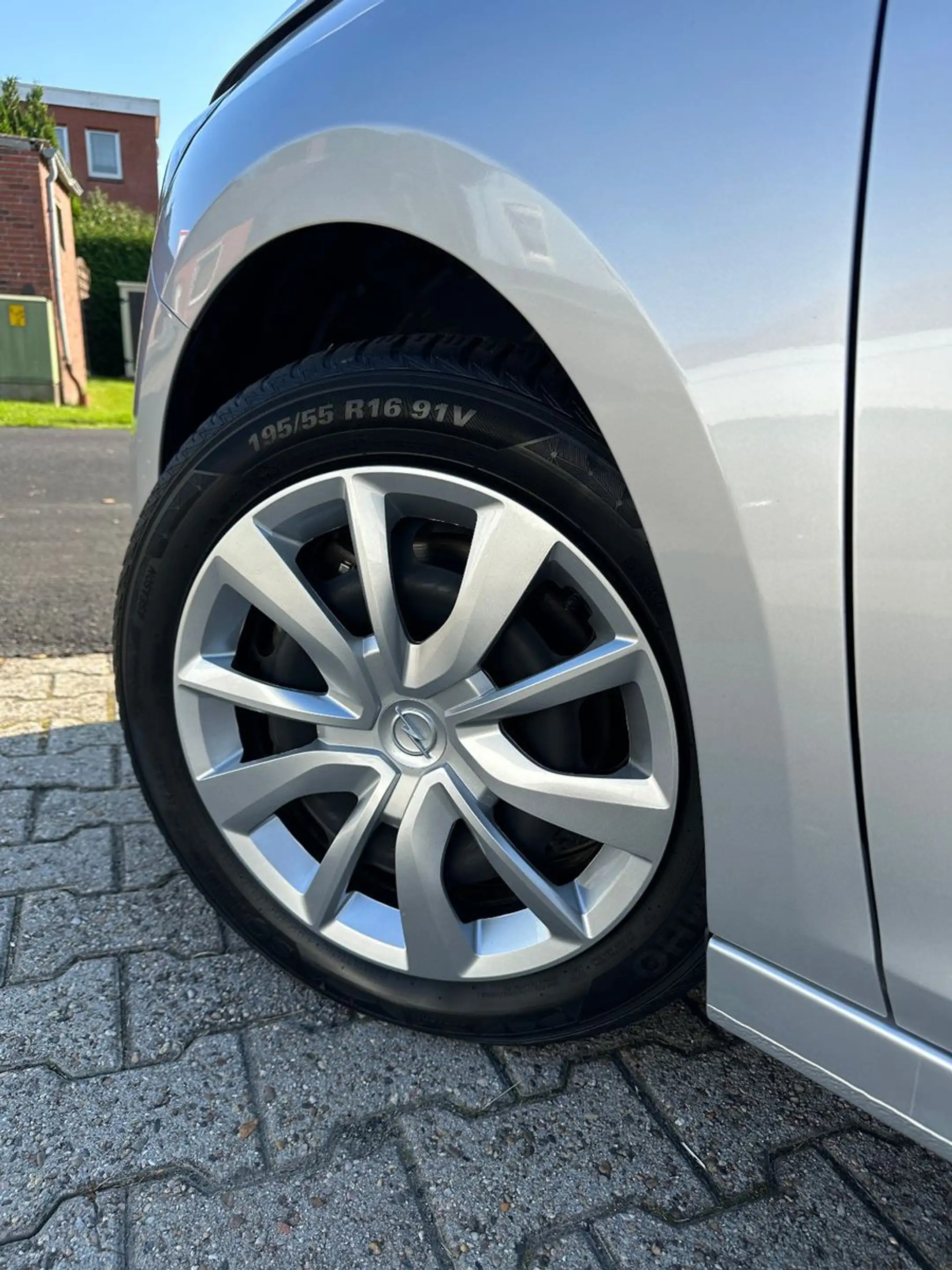 Opel Corsa F e Automatik/Klimaaut./Tempomat/DAB — photo 9
