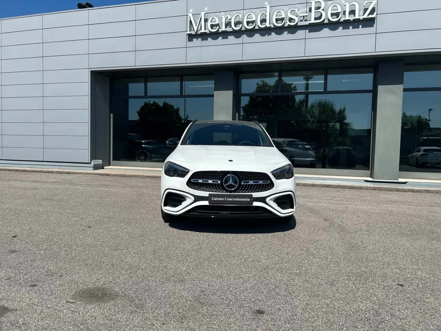 Mercedes-Benz GLA 200 d automatic Bianco - 2