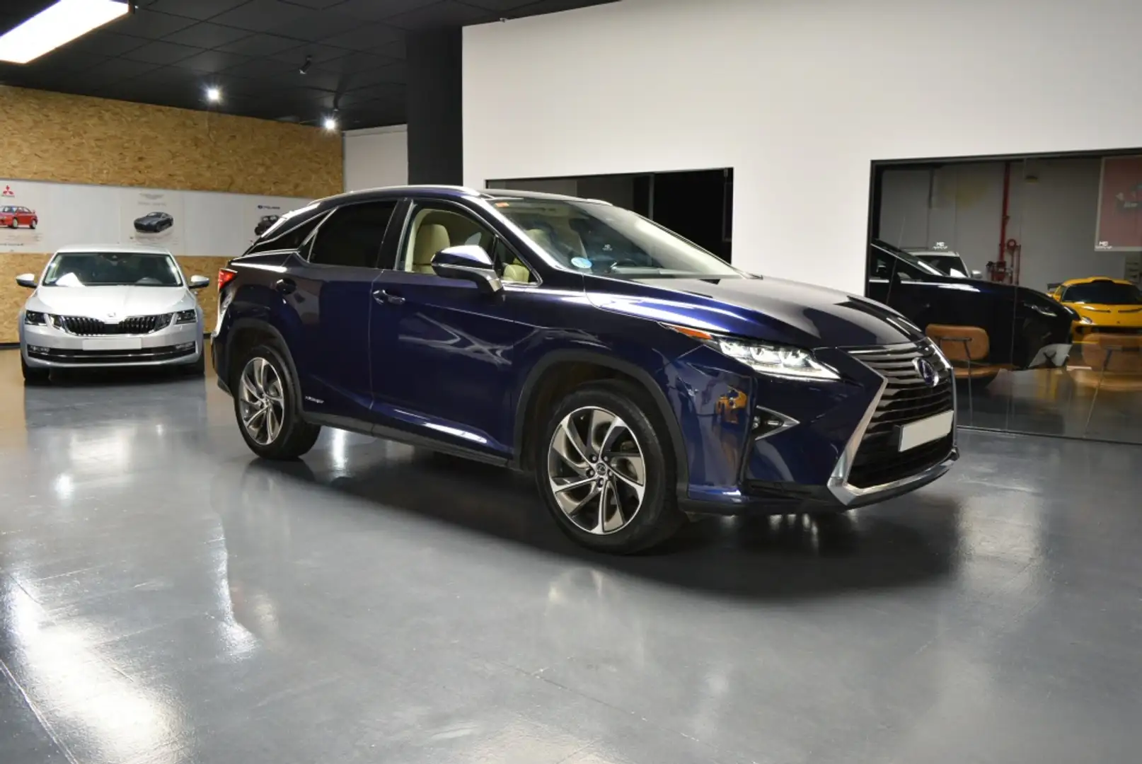 Lexus RX 450h Executive Beige - 2