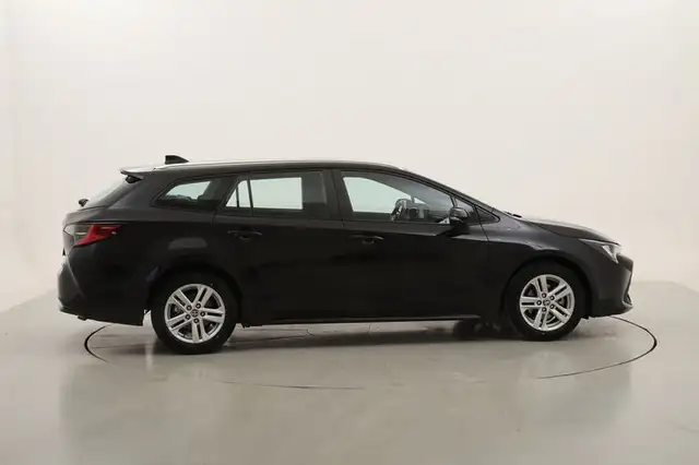 Toyota Corolla view 6