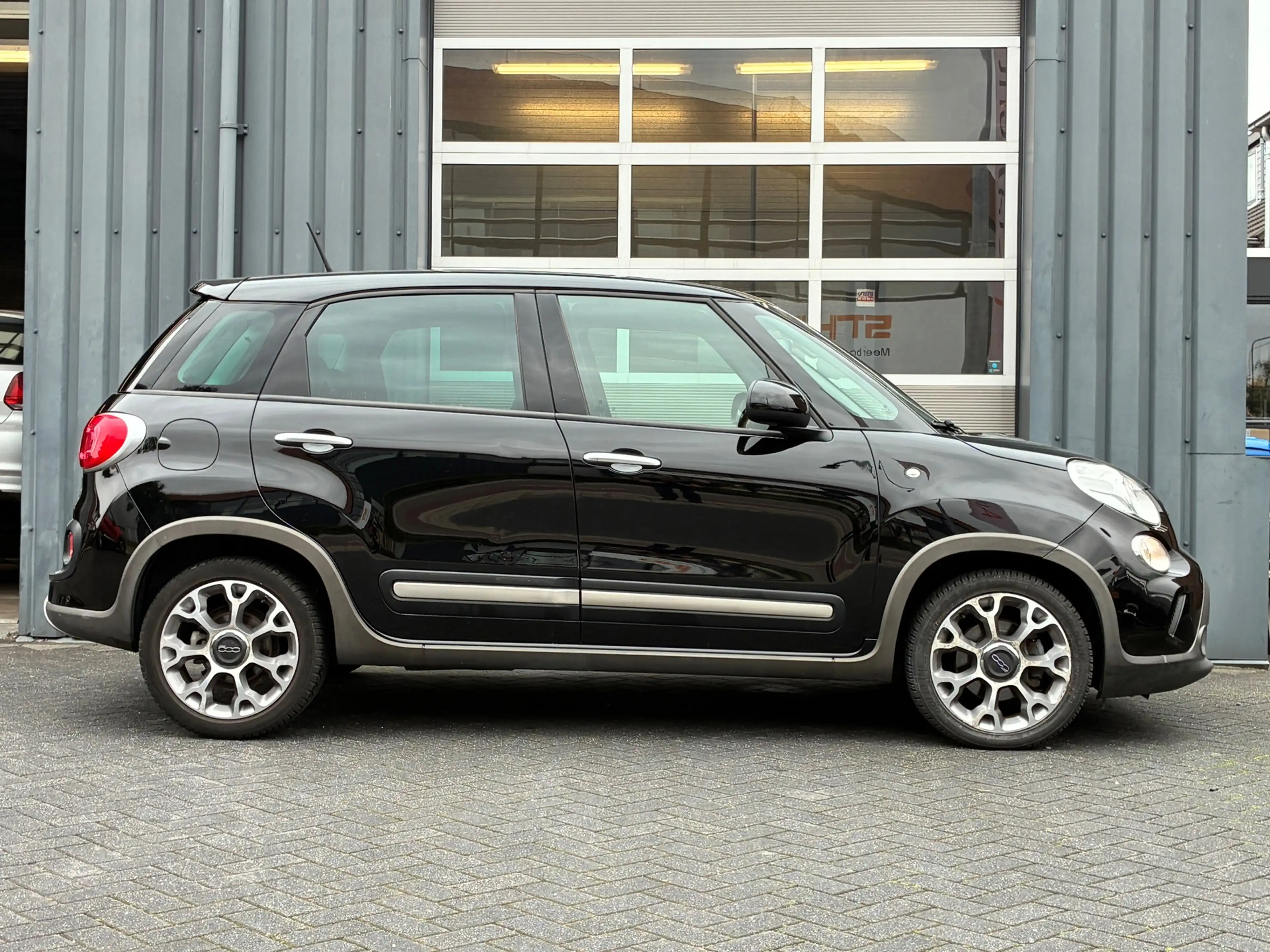 Fiat 500L 0.9 TwinAir Trekking Navigatie Climate controle Pd — photo 2