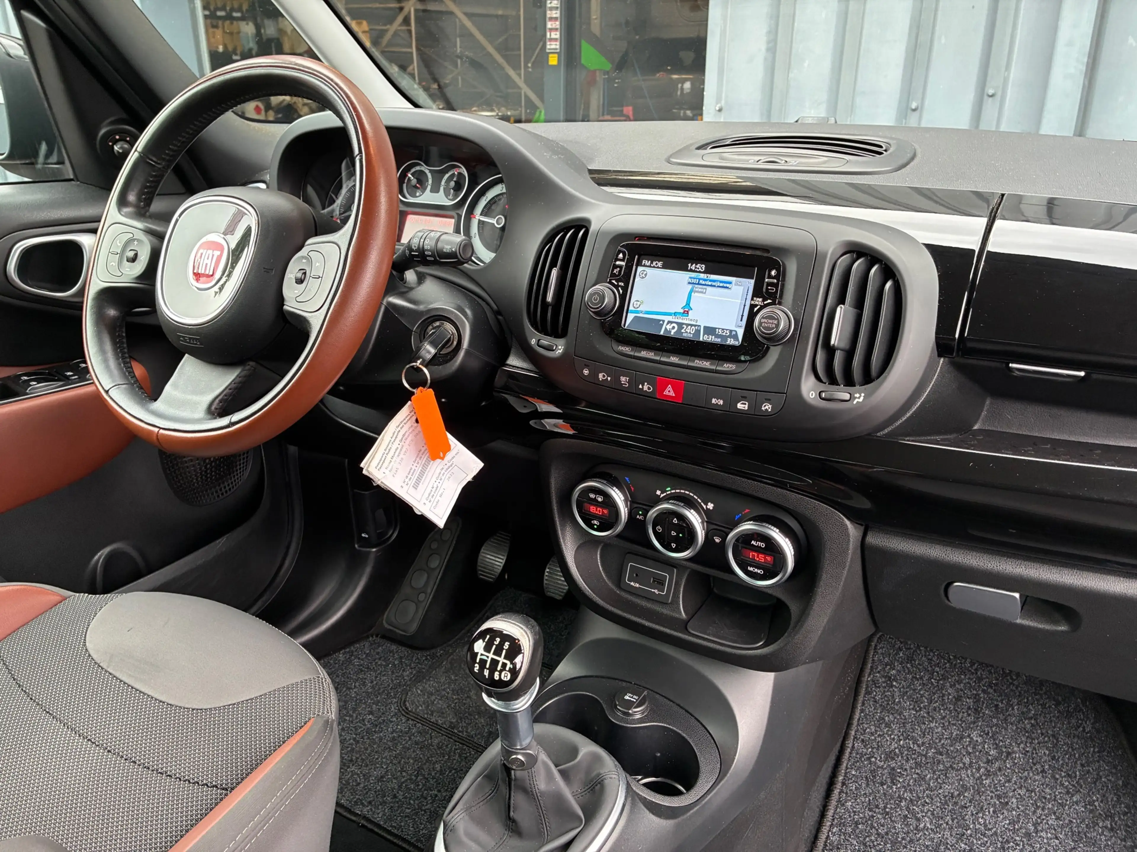 Fiat 500L 0.9 TwinAir Trekking Navigatie Climate controle Pd — photo 10
