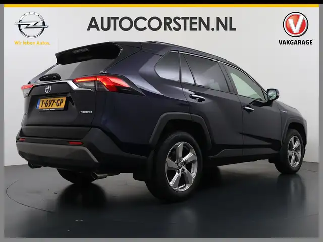 Toyota RAV4 view 5