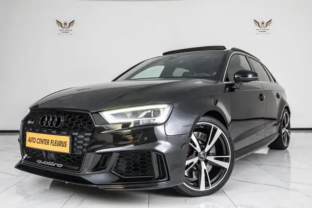 Audi RS3 °MATRIX°COCKPIT°PANO°RS SEAT°FULL OPTS