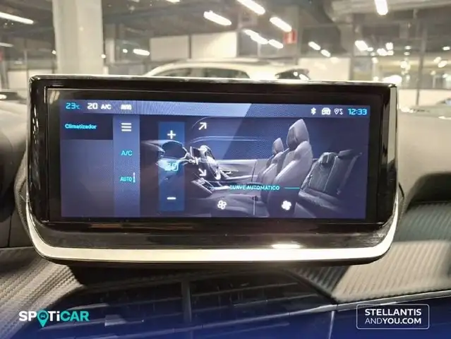 Peugeot 2008 view 14