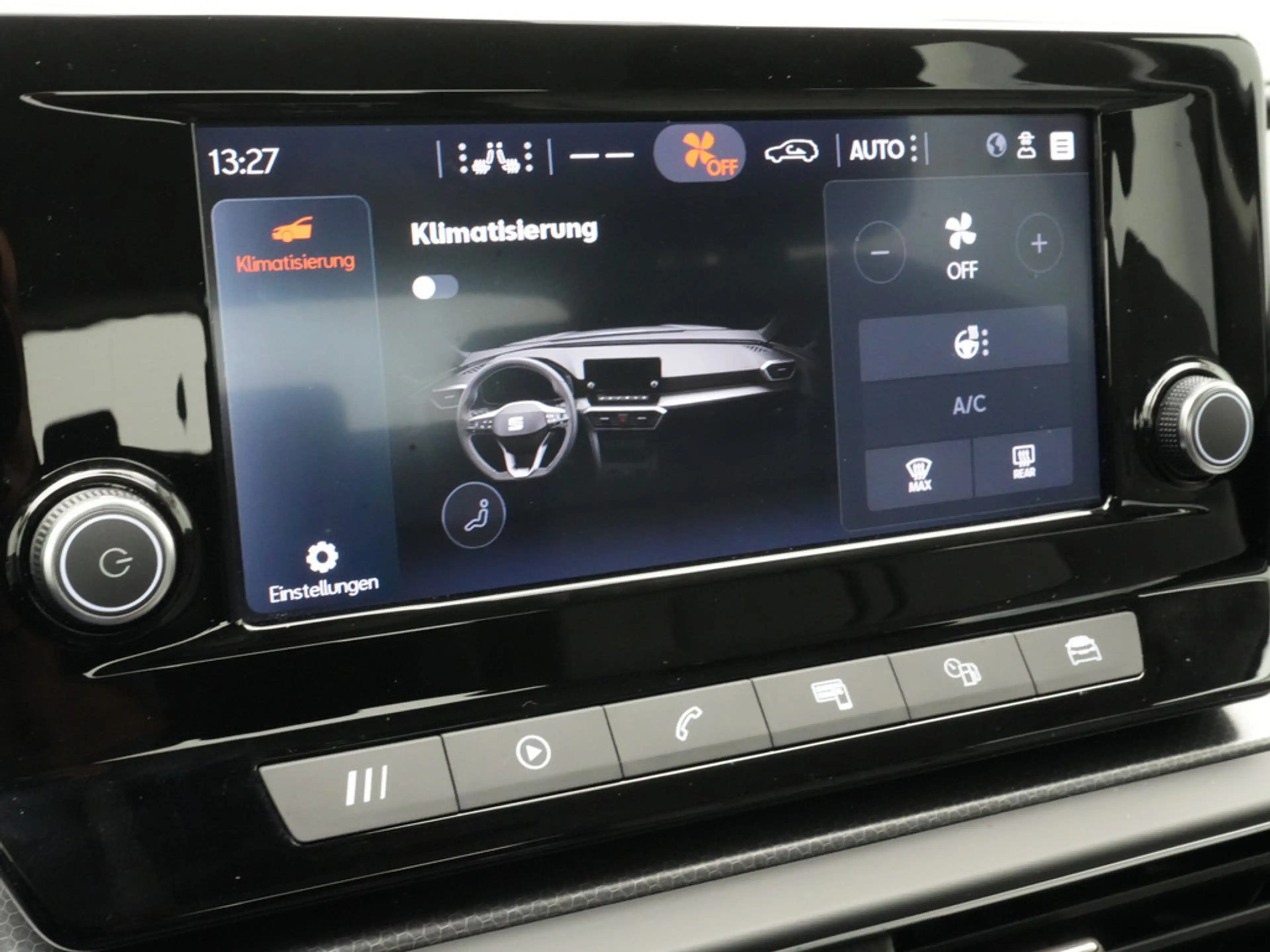 SEAT Leon Style ACC KAM SHZ PDC LED KLIMA — photo 8