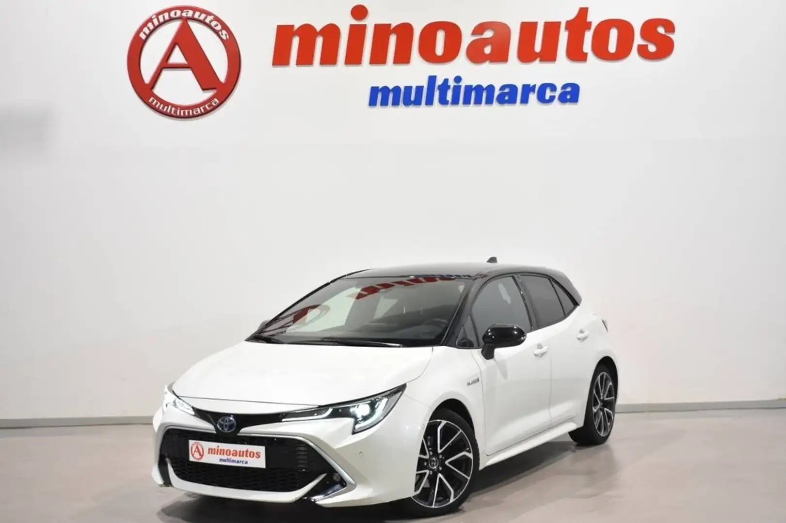 Toyota Corolla 2.0 HYBRID 180 H Wit - 2