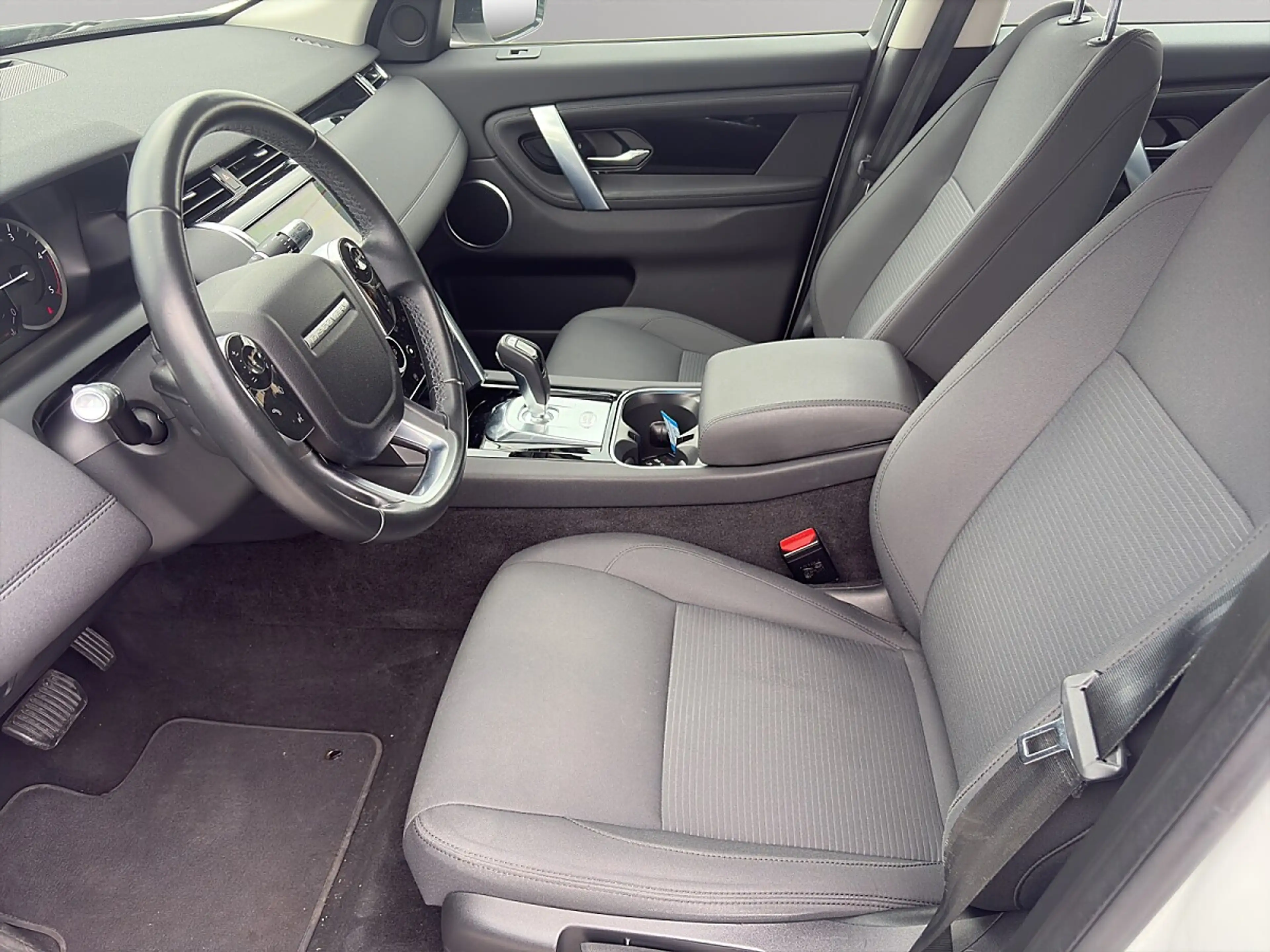 Land Rover Discovery Sport D150 4WD Aut. LED CAM NAVI PDC 360GRAD KEYLESS ... — photo 7