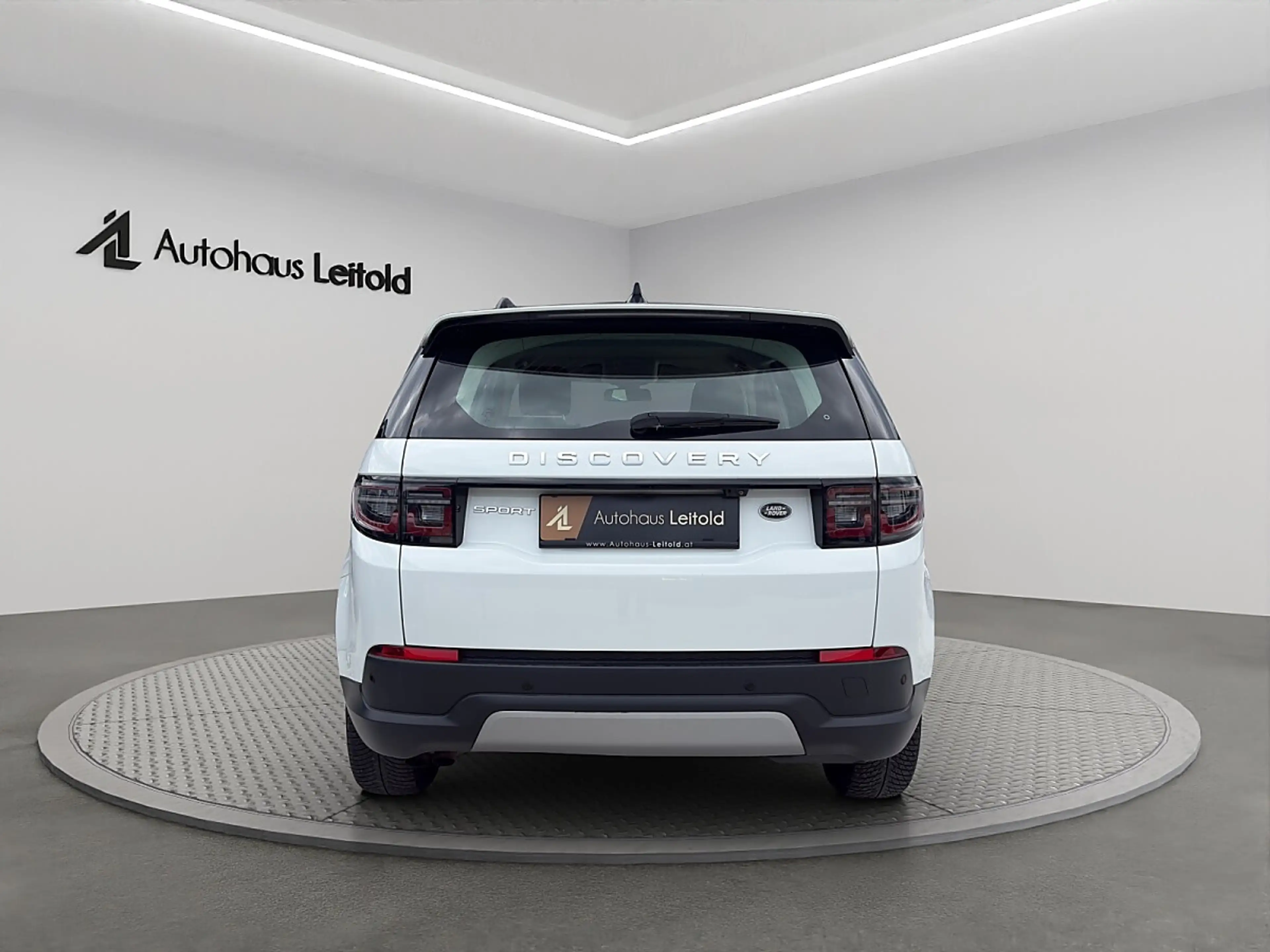 Land Rover Discovery Sport D150 4WD Aut. LED CAM NAVI PDC 360GRAD KEYLESS ... — photo 5