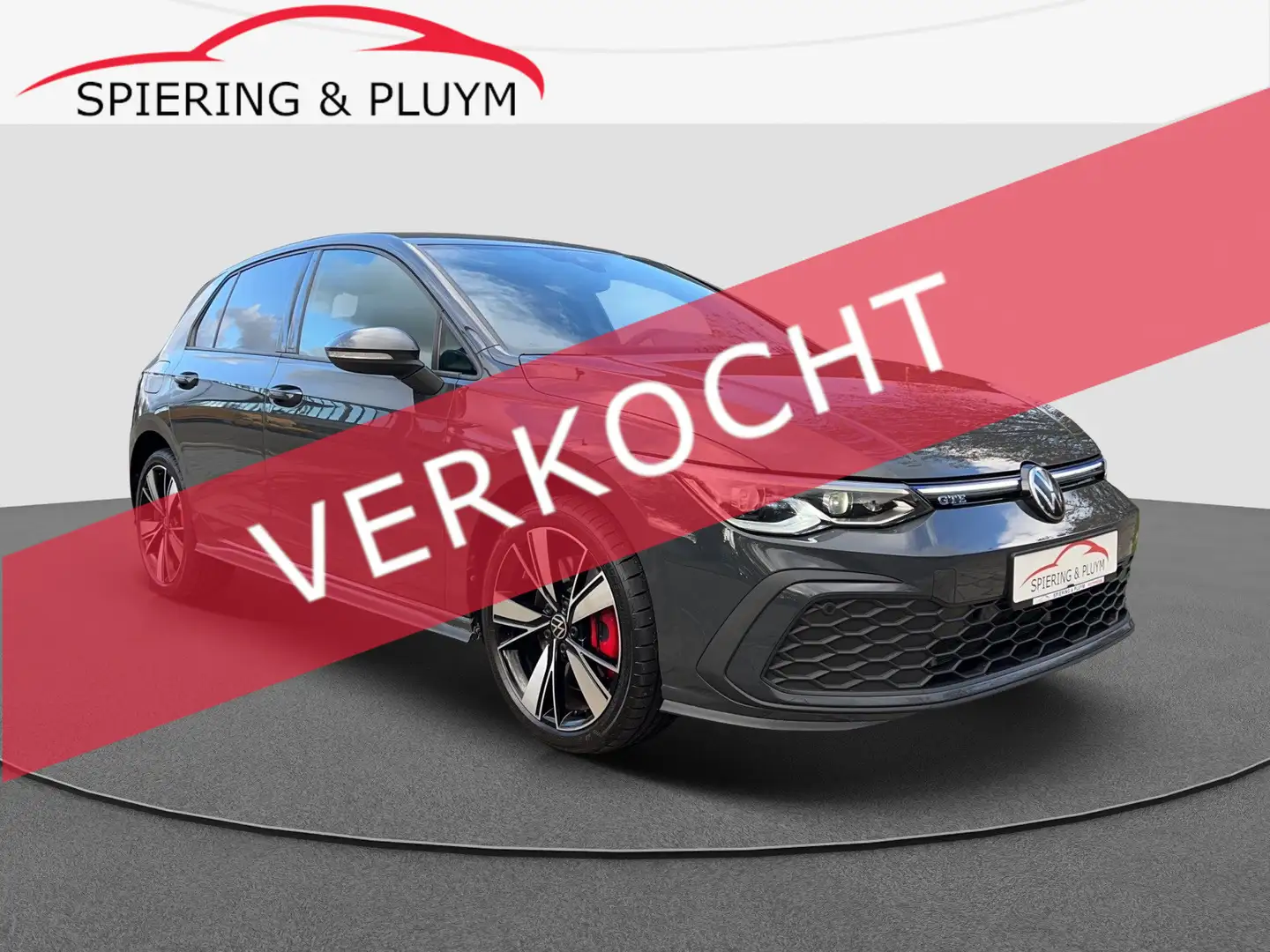 Volkswagen Golf GTE 1.4 eHybrid | 245pk | IQ Light | ad. cruise | stuu Grijs - 1