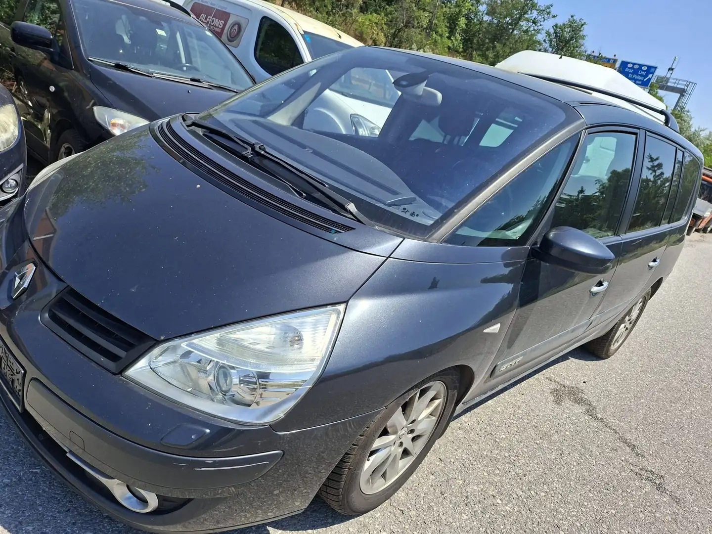 Renault Grand Espace Grand Espace 2,0 dCi Automatik pickerl abgelaufen Grau - 1