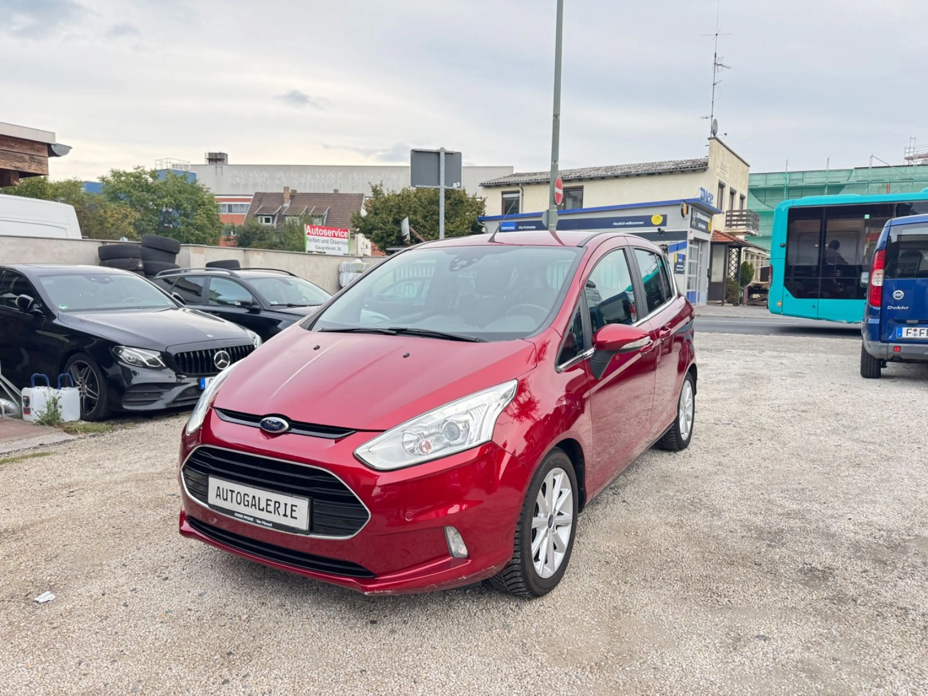 Ford B-Max B-MAX Titanium 1,6 Automatik-1.Hand-PDC.!