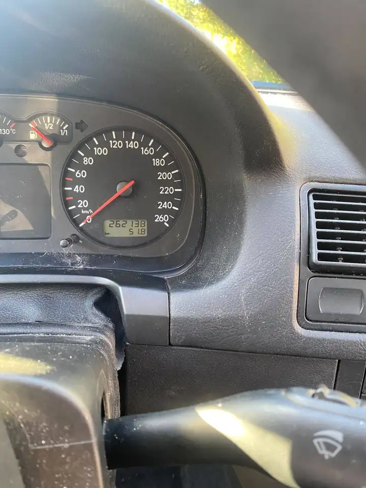 Volkswagen Golf 1.6 Edition, foto 6