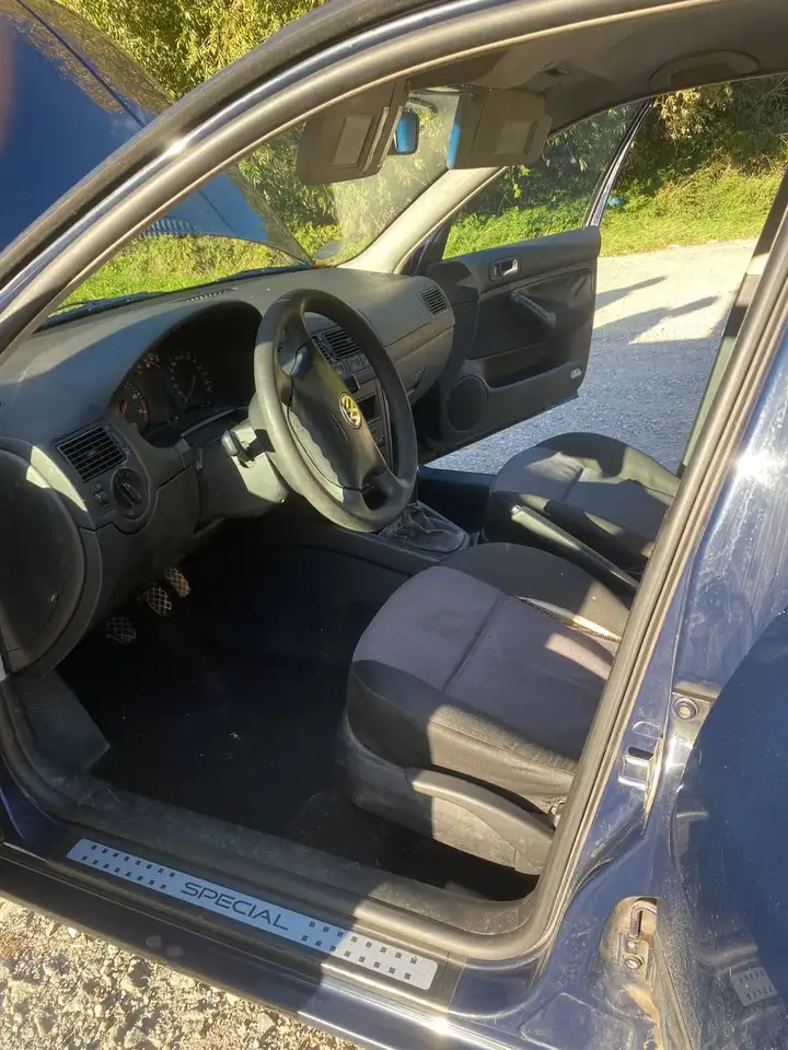 Volkswagen Golf 1.6 Edition, foto 3