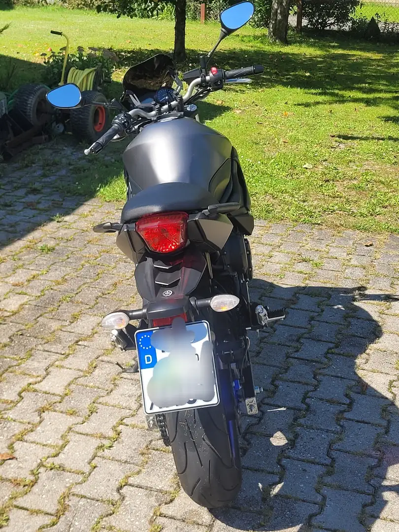 Yamaha XJ 6 Schwarz - 2