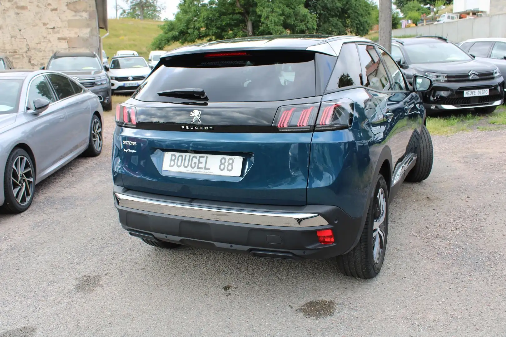 Peugeot 3008 HYBRID 136 CV ALLURE EAT8 BOITE AUTO BICOLOR CAMÉR Niebieski - 2