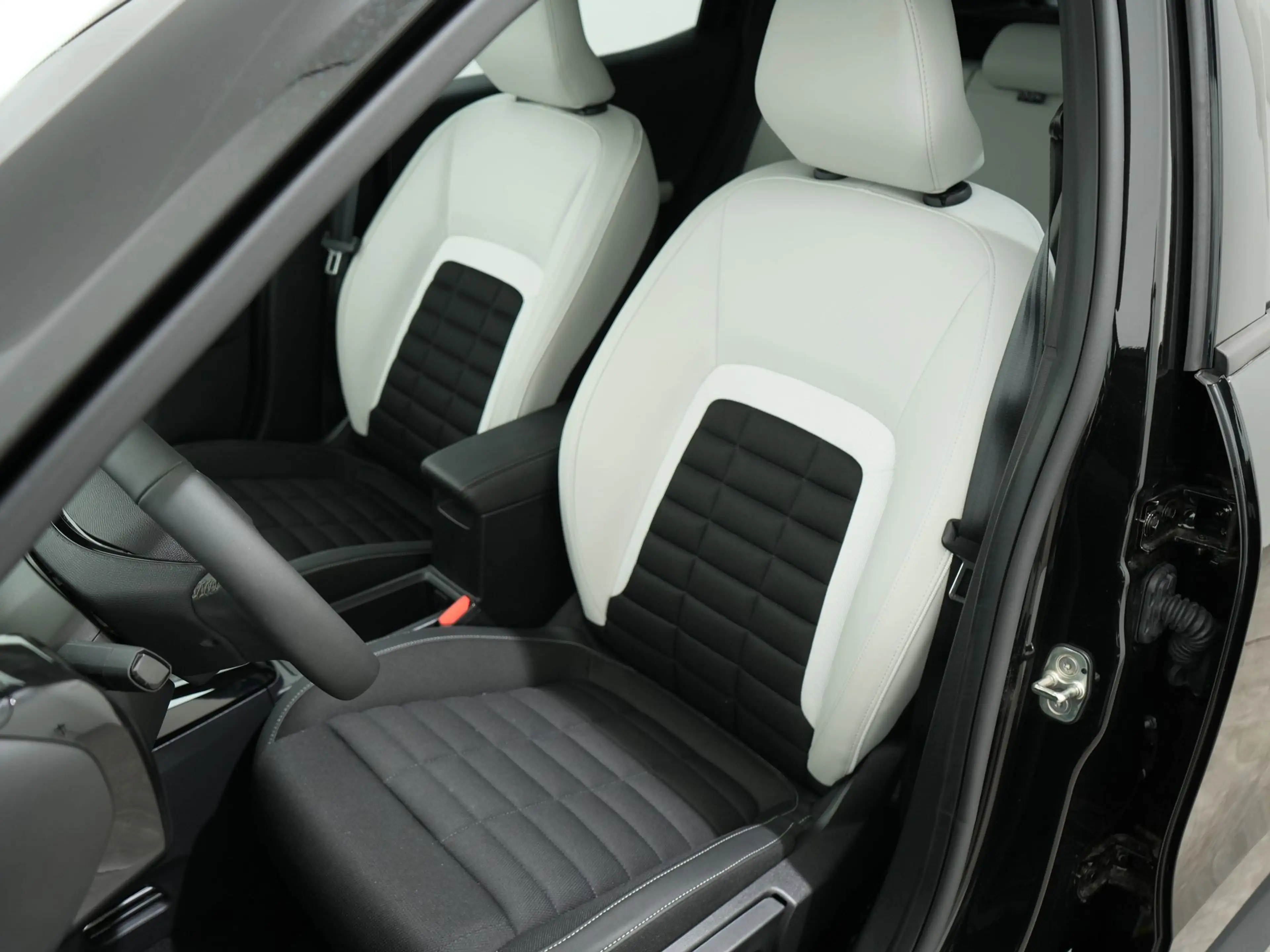Citroen C3 Aircross 1.2 HYBRID 145PK MAX DCS6 | Navi | Clima | Cruise — photo 4