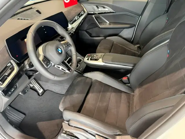 BMW X1 view 7