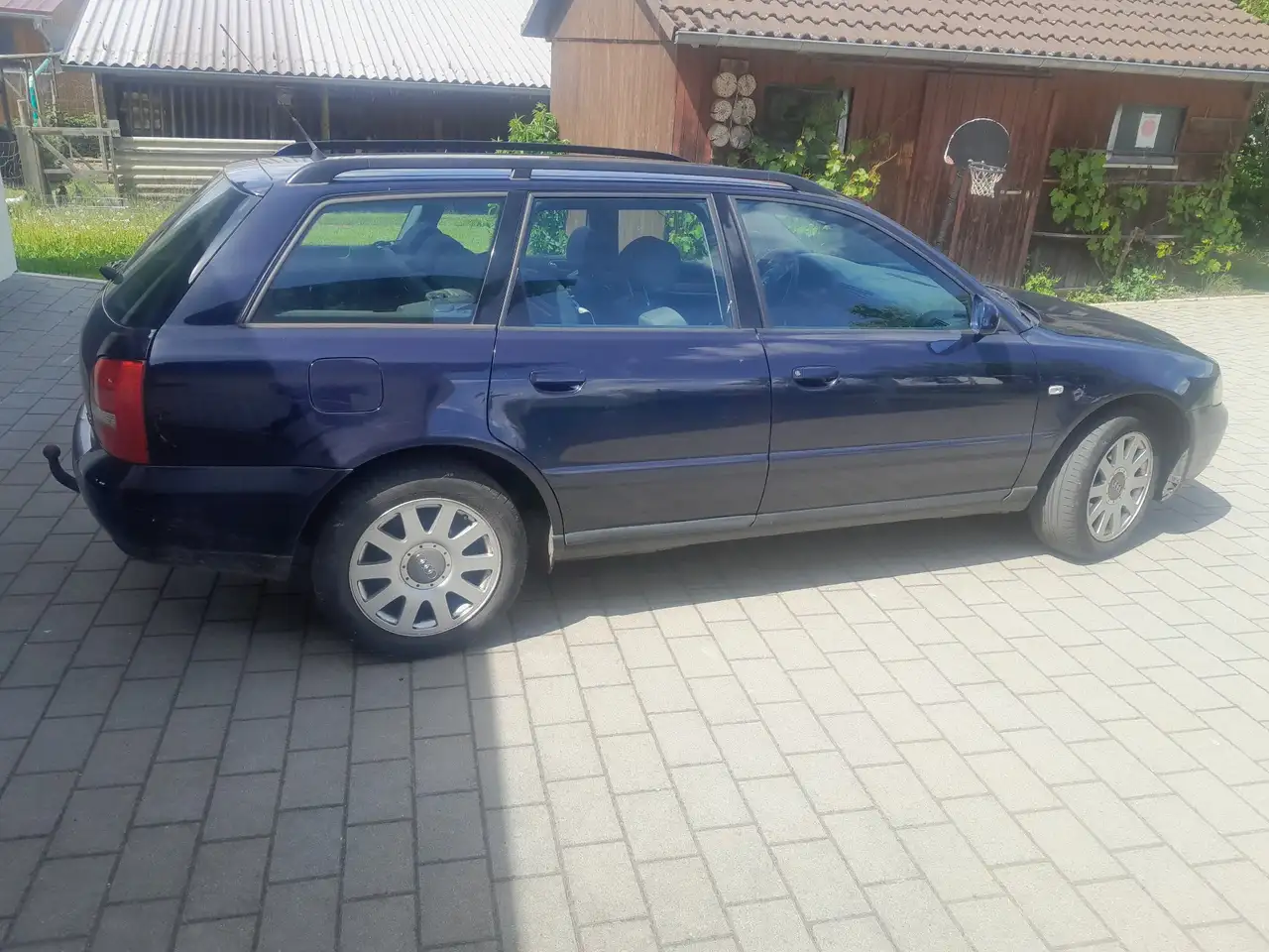 Audi A4 Avant 1.6 Hu 4/27 Audi A4 Avant Audi A4 B5, foto 2