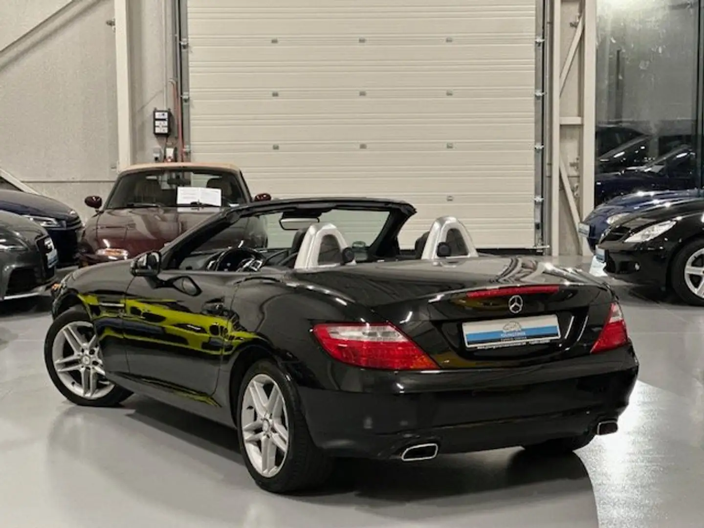 Mercedes-Benz SLK 200 BlueEFFICIENCY | Airscarf | Historiek | AMG 17" Zwart - 2