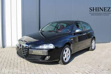 2.0 Twin Spark | Leder Rood | APK 2026