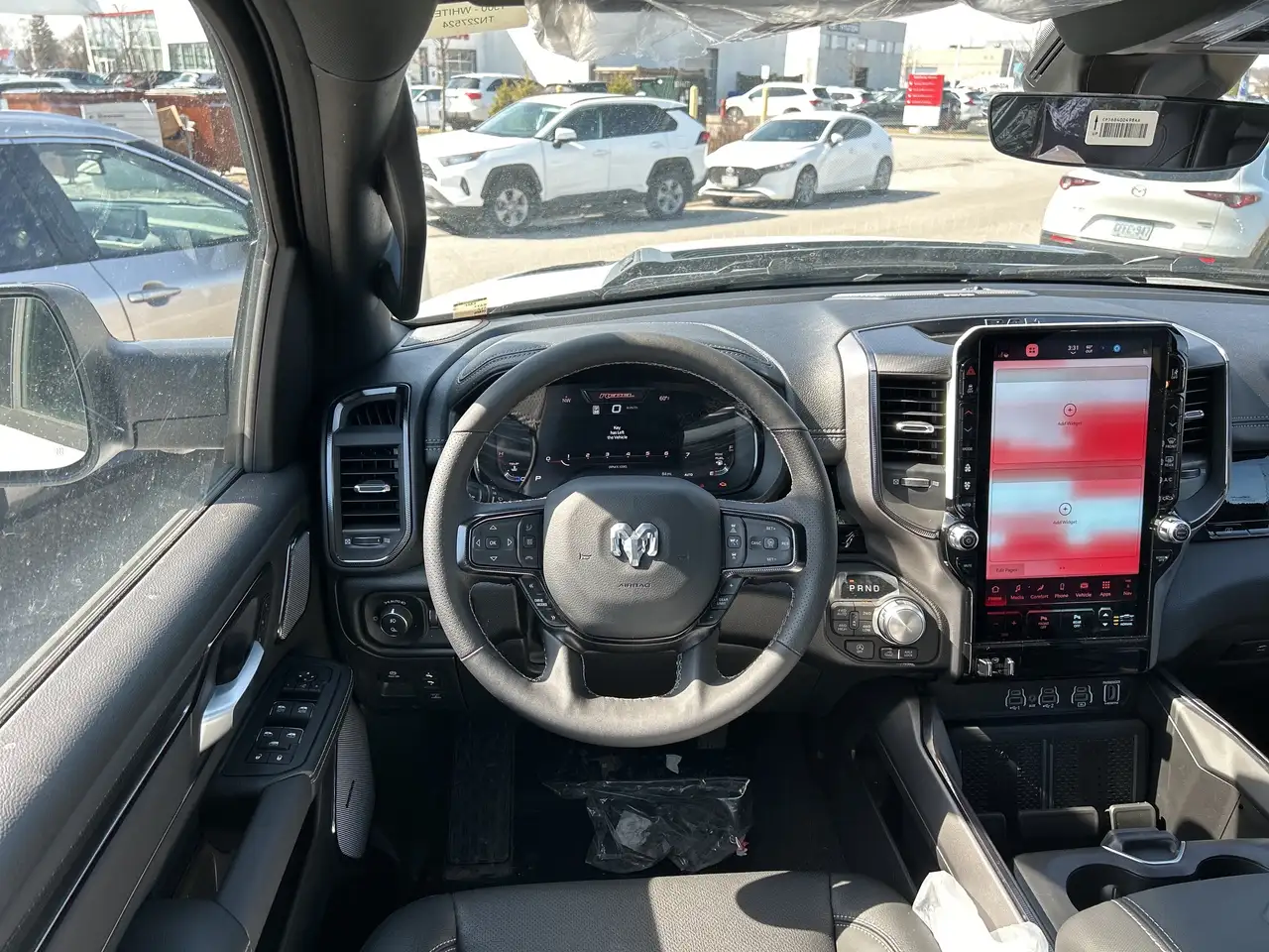 RAM 1500 снимка RAM 1500