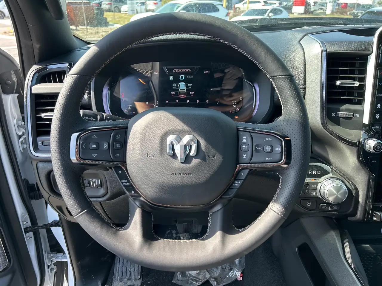 RAM 1500 снимка RAM 1500