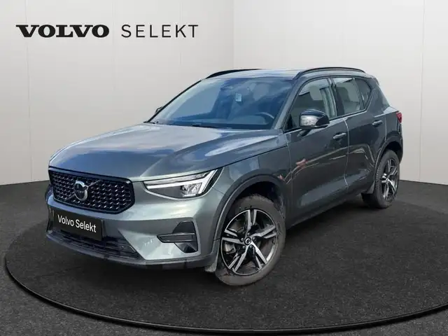 Volvo XC40 B3 Plus Dark / Essence