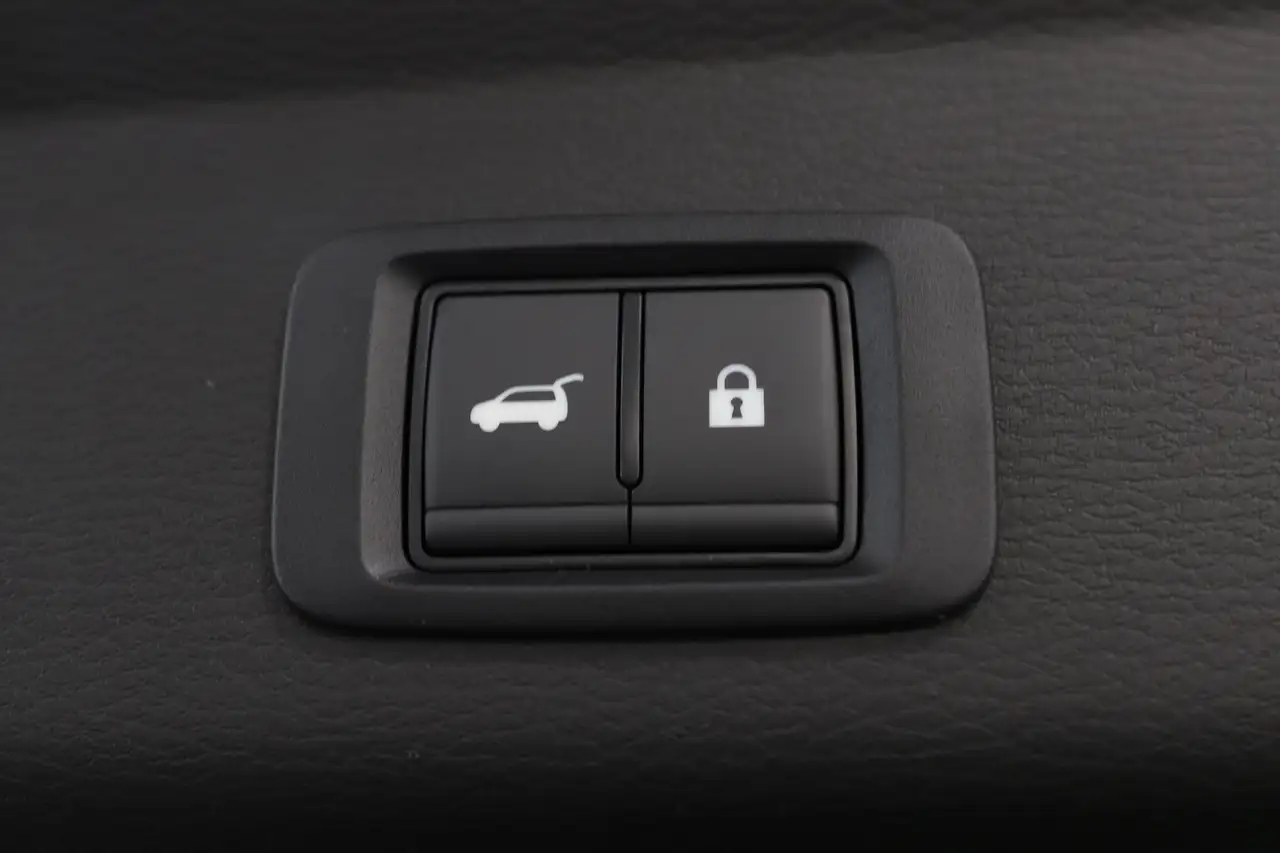 Mitsubishi Outlander снимка Mitsubishi Outlander