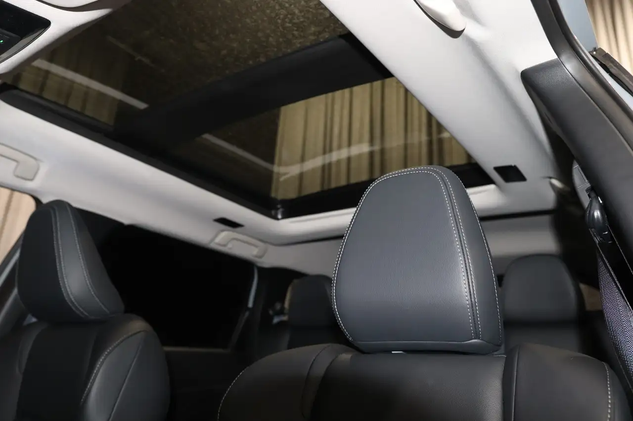 Mitsubishi Outlander снимка Mitsubishi Outlander
