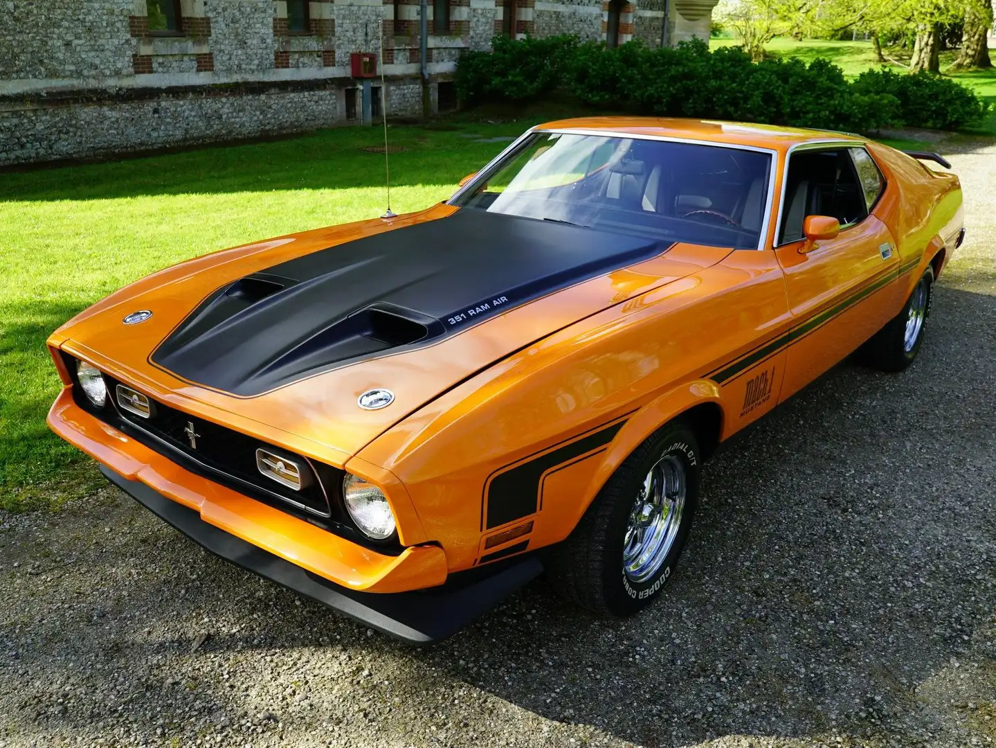 Ford Mustang Mach 1 Orange - 2