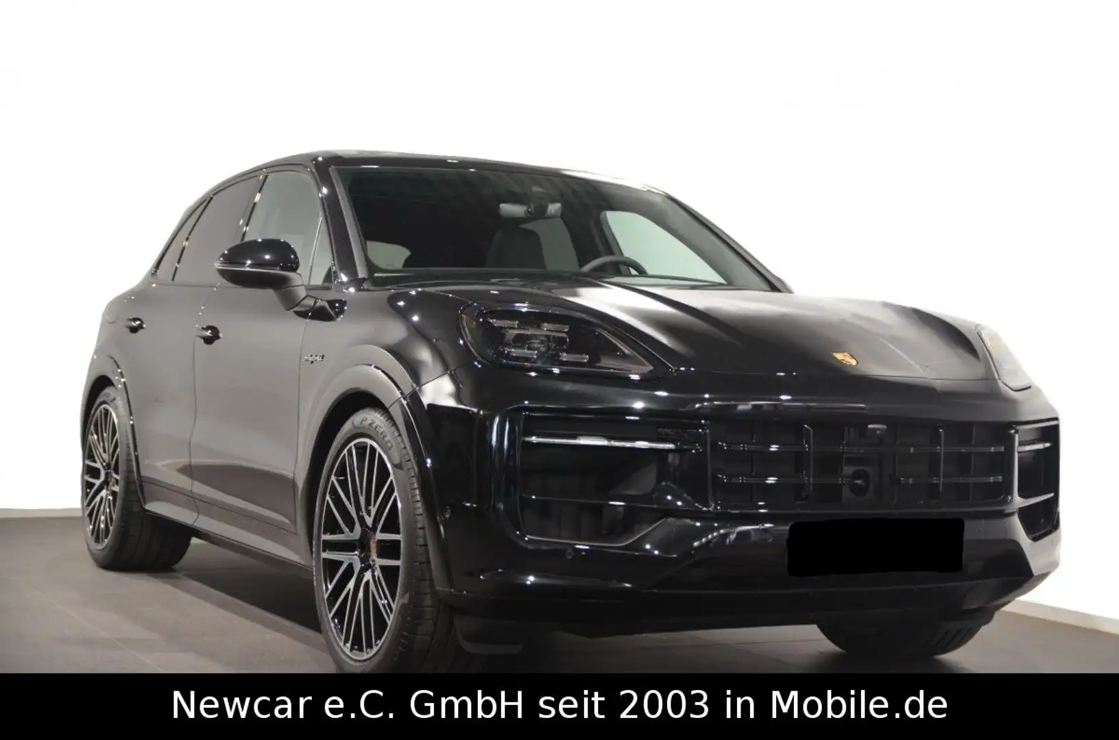 Porsche Cayenne E-Hybrid*2025*SpDes*Pano*PASM*Luft*BOSE Schwarz - 1